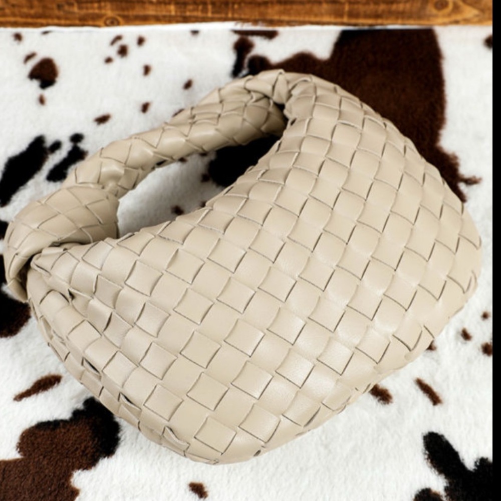 Beige Braided Faux Leather Handbag - Picture 4 of 9